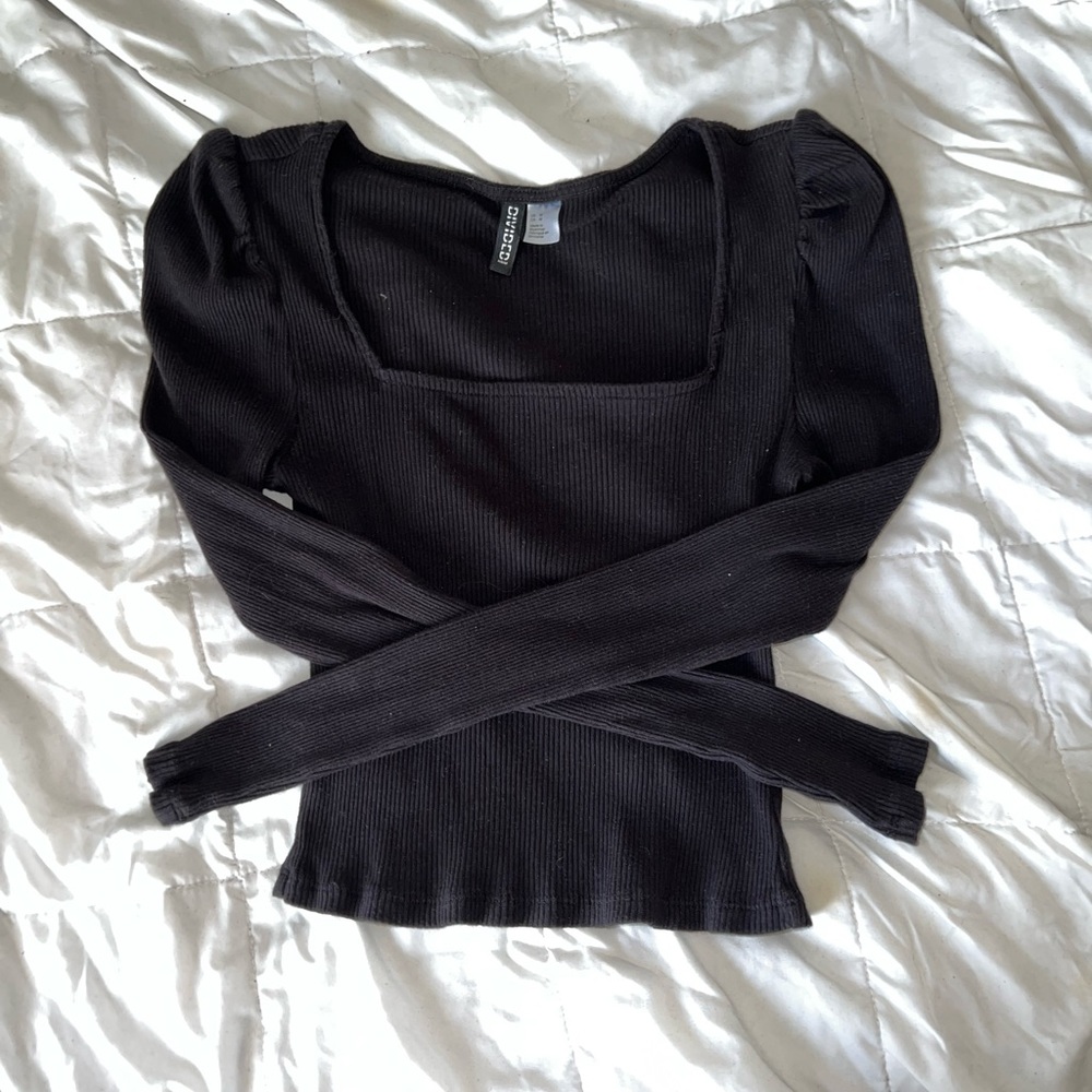 Black Puffer Square Neck Top